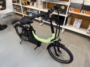 Panasonic/MU/ ｼｬｲﾝﾗｲﾄｸﾞﾘｰﾝ/ﾌﾞﾗｯｸ /2026